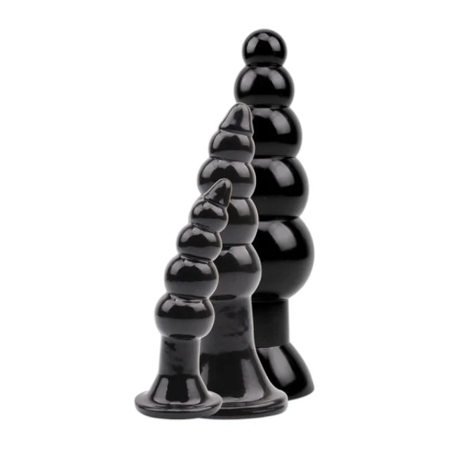 Set plug anal CHISA Rubicon Late Night Pleasure Kit, 3 dopuri anale cu ventuză pentru fixare, lungimi 12 - 18.5 cm, negru